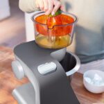 Line 7 in 1 Stand Mixer MUM58259GB with 11 accessories, 7 Speeds, dough hook, whisk, beater, blender, juicer, mincer, shredder, 1000W, White/Silver - Image 9
