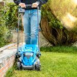 1300W Electric Lawn Mower – 33cm Lightweight Corded Lawnmower, 30L Grass Box, Foldable Handle, 3 Cutting Heights, Ideal for Small Gardens – 3 Year Warranty - Image 9